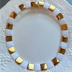 **SOLD** VTG Monet Collar Necklace Modernist White & Gold Tone Square Links